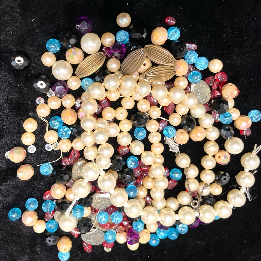 Cream Pearl Gild Blue Bead Collection for  Organic Design Art Projects Crafts